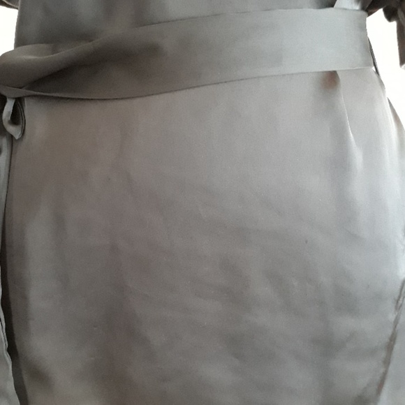 Charcoal gray off the shoulder blouse - Picture 5 of 6